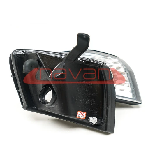 Navan Crystal Front Corner Lights For Nissan 200SX S14A - Image 4